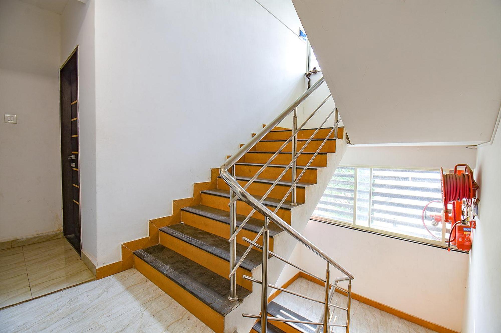 פונה Fabhotel M S Hospitality מראה חיצוני תמונה